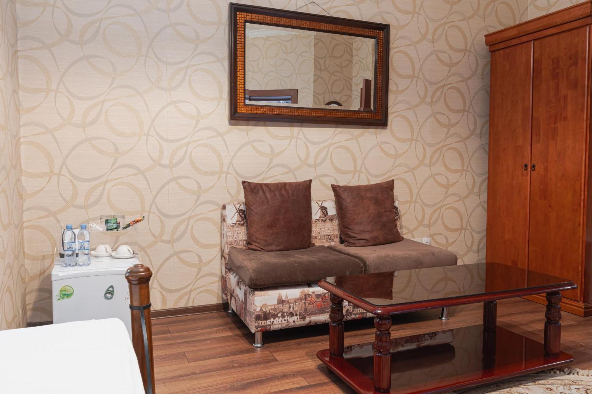 Altair Hotel Chimkent Extérieur photo