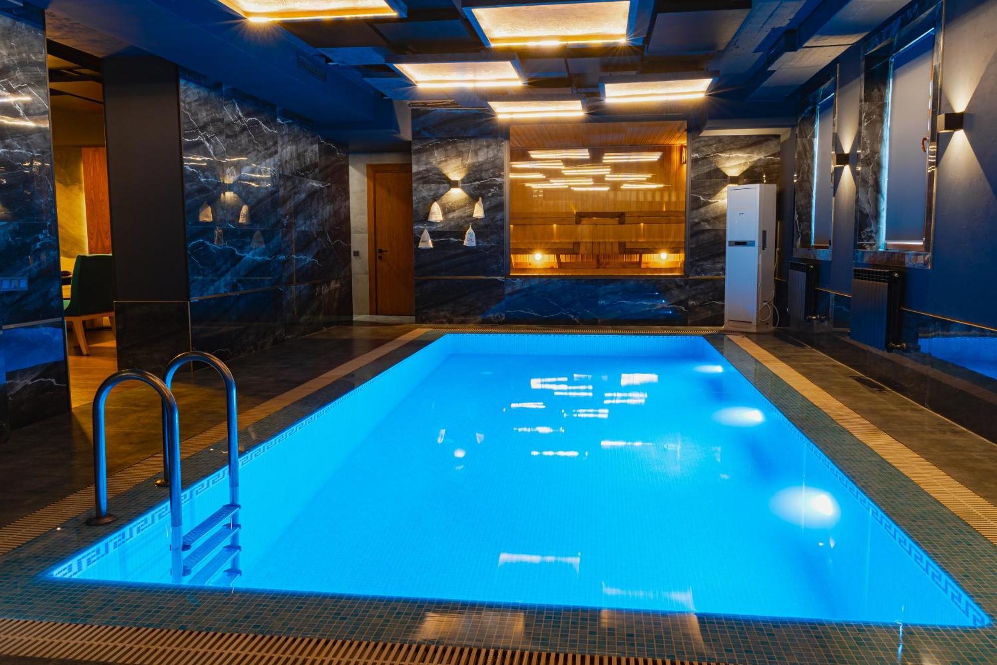 Altair Hotel Chimkent Extérieur photo