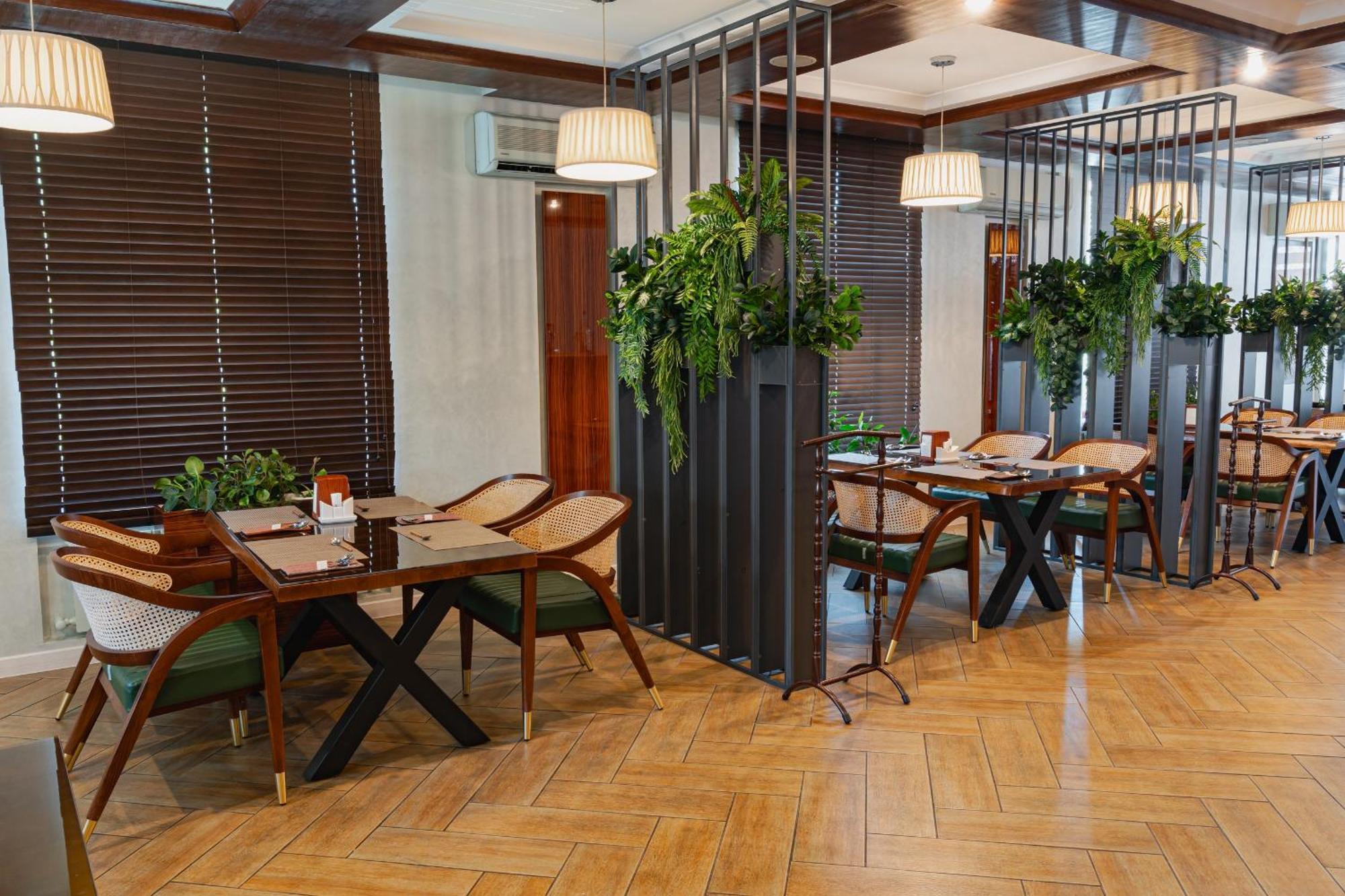 Altair Hotel Chimkent Extérieur photo