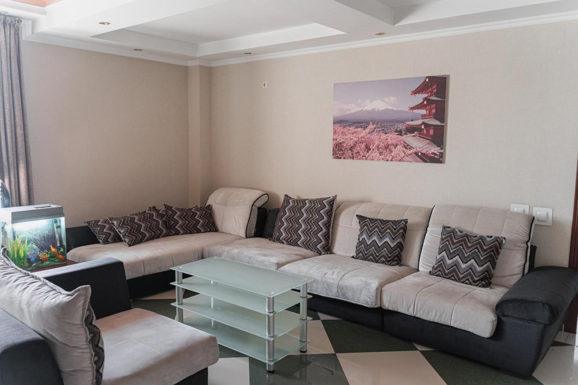 Altair Hotel Chimkent Extérieur photo